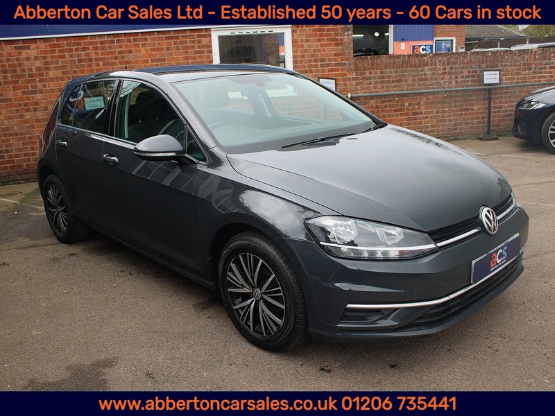 Used Volkswagen Golf 2017 for sale - 77846448: Photo 4