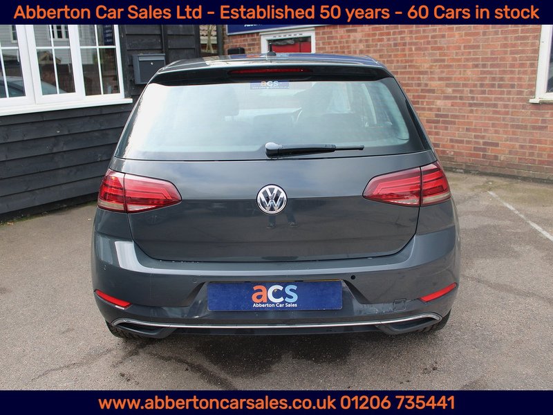 Used Volkswagen Golf 2017 for sale - 77846448: Photo 8