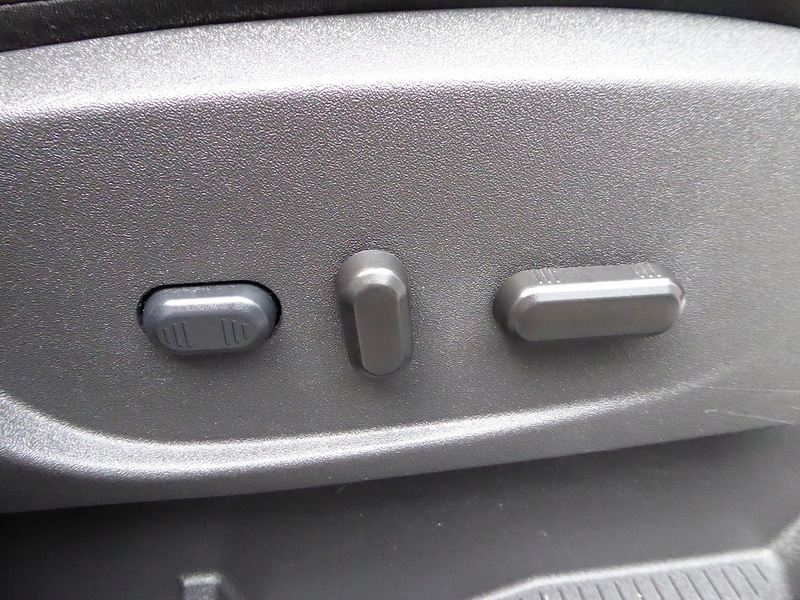 Used Ford Kuga 2017 for sale - 76454828: Photo 22