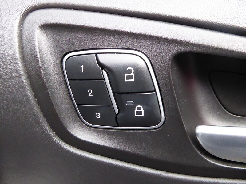 Used Ford Kuga 2017 for sale - 76454828: Photo 23