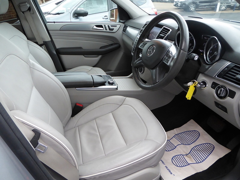 Used Mercedes-Benz M Class 2013 for sale - 76396516: Photo 8