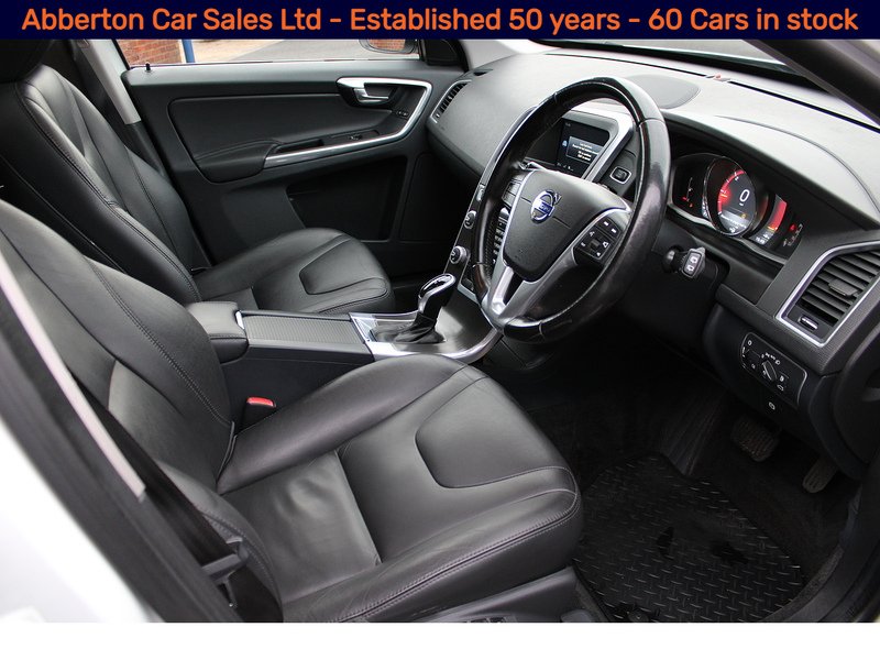 Used Volvo XC60 2015 for sale - 77547807: Photo 10