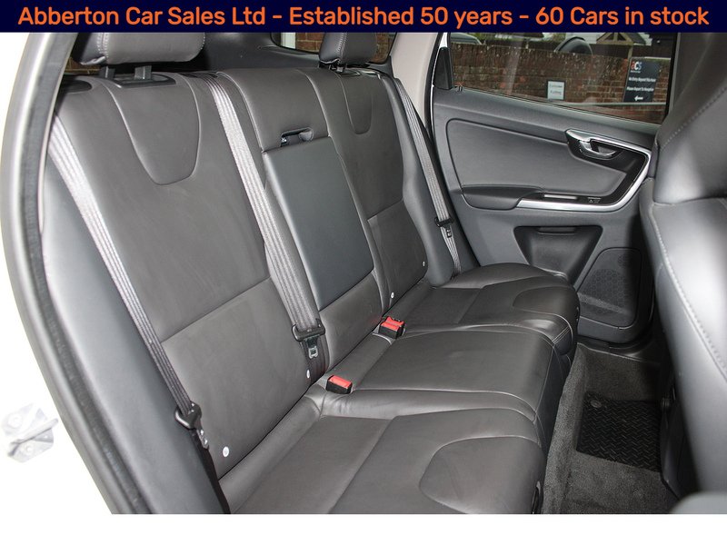 Used Volvo XC60 2015 for sale - 77547807: Photo 12