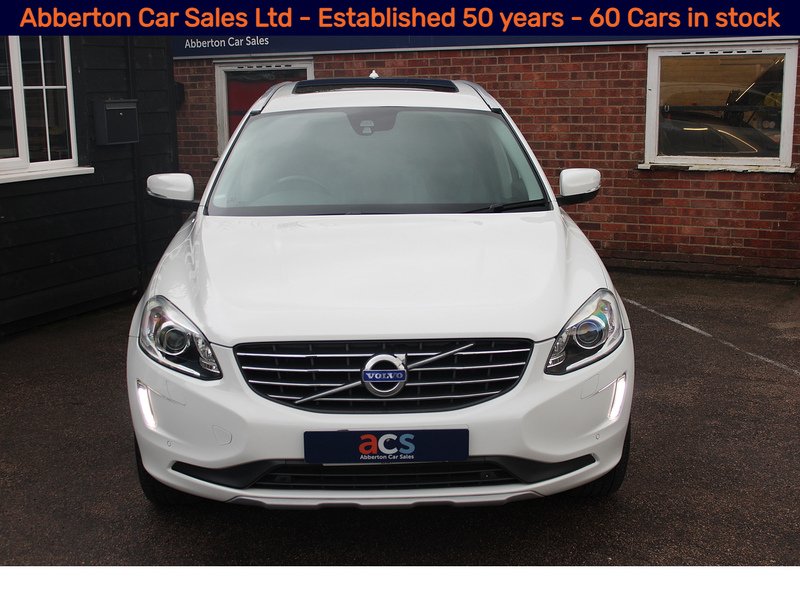 Used Volvo XC60 2015 for sale - 77547807: Photo 2