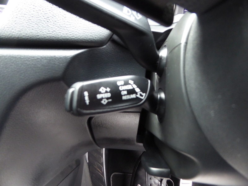 Used Audi Q3 2018 for sale - 76477898: Photo 21