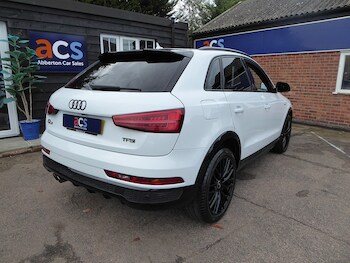 Used Audi Q3 2018 for sale - 76477898: Photo