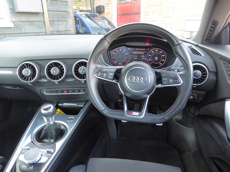 Used Audi TT 2015 for sale - 76383159: Photo 11