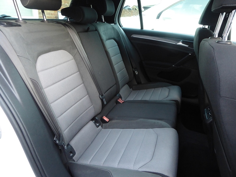 Used Volkswagen Golf 2015 for sale - 77222975: Photo 11