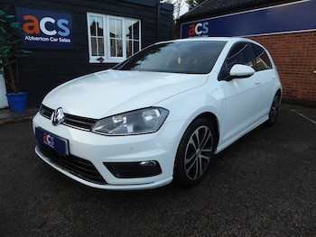 Used Volkswagen Golf 2015 for sale - 77222975: Photo