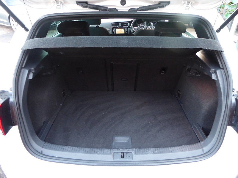 Used Volkswagen Golf 2015 for sale - 77222975: Photo 21