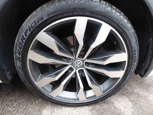 Used Volkswagen Tiguan 2018 for sale - 75123101: Photo 24