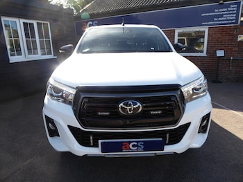 Used Toyota Hilux 2020 for sale - 76069240: Photo