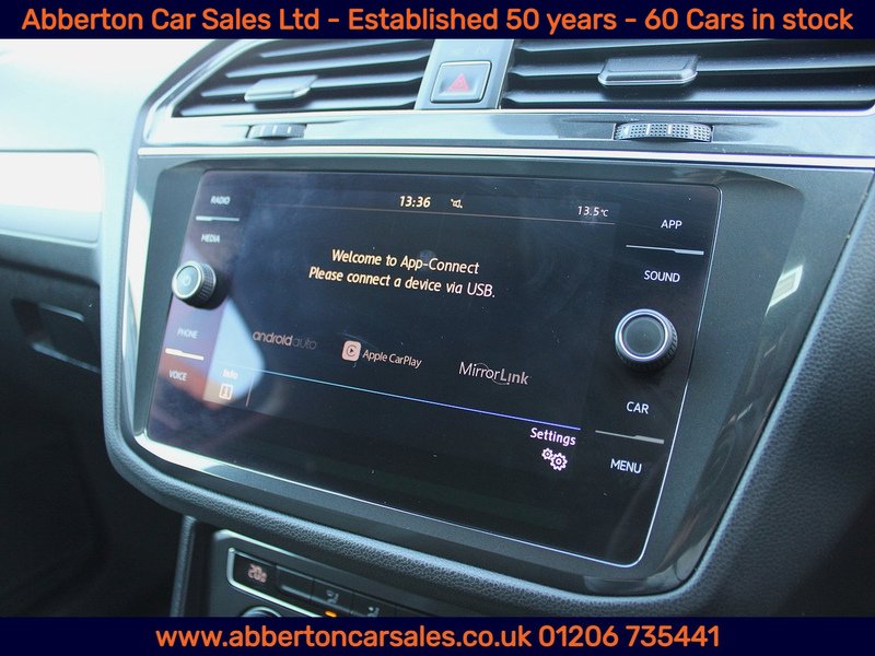 Used Volkswagen Tiguan 2017 for sale - 77720655: Photo 15