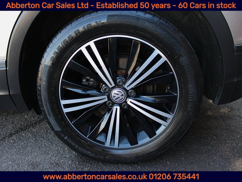 Used Volkswagen Tiguan 2017 for sale - 77720655: Photo 22