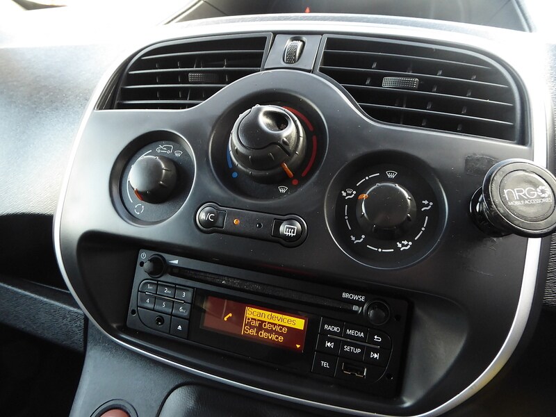 Used Renault Kangoo 2020 for sale - 76392290: Photo 11