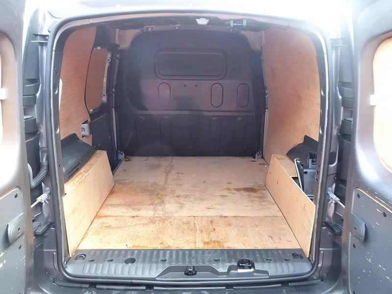 Used Renault Kangoo 2020 for sale - 76392290: Photo 12