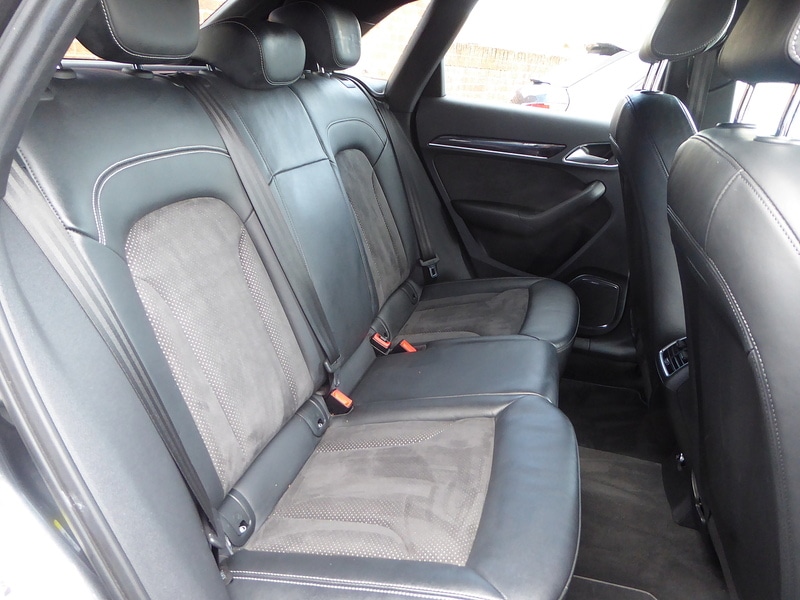 Used Audi Q3 2017 for sale - 76566340: Photo 12