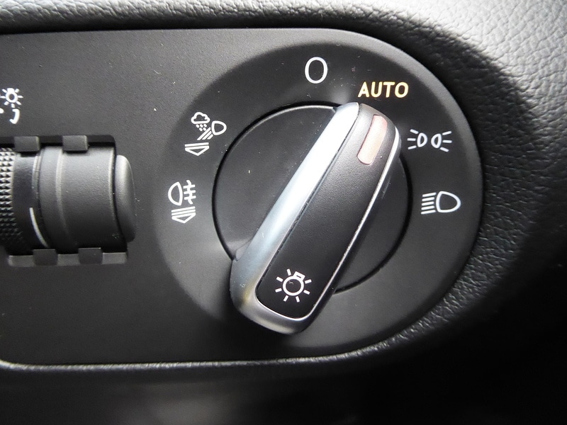 Used Audi Q3 2017 for sale - 76566340: Photo 21