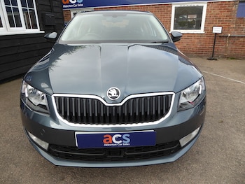 Used Skoda Octavia 2016 for sale - 76253216: Photo 2