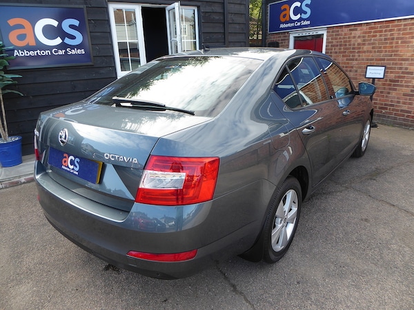 Used Skoda Octavia 2016 for sale - 76253216: Photo 5