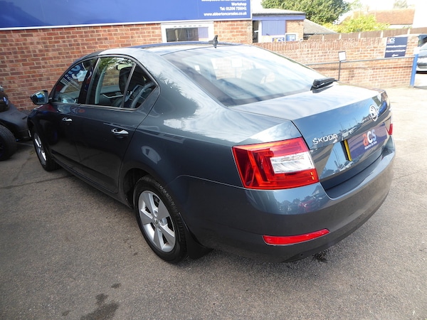 Used Skoda Octavia 2016 for sale - 76253216: Photo 7