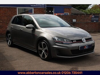 Used Volkswagen Golf 2015 for sale - 78632594: Photo