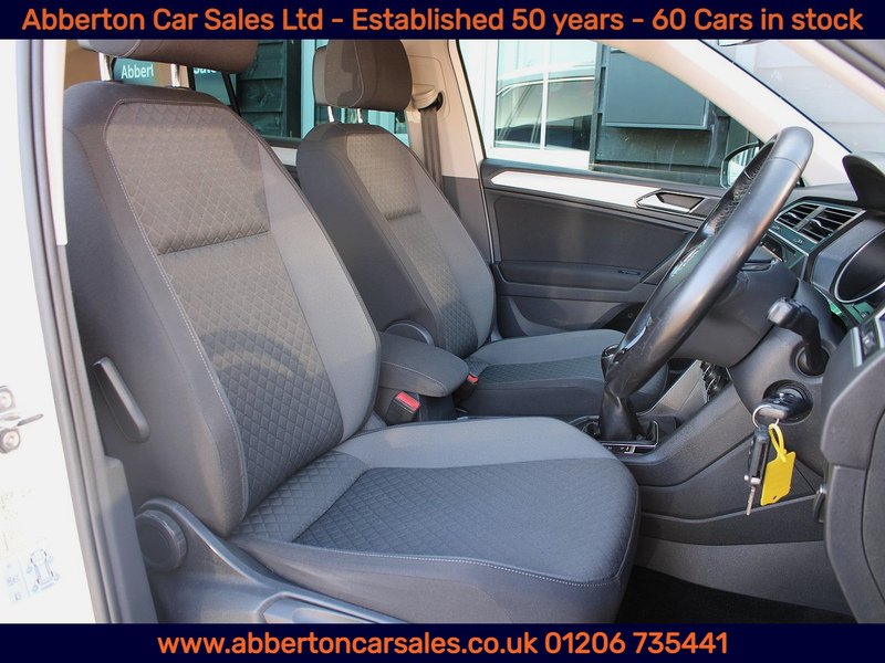 Used Volkswagen Tiguan 2018 for sale - 78065100: Photo 11