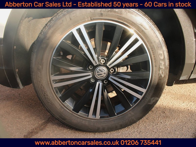 Used Volkswagen Tiguan 2018 for sale - 78065100: Photo 24