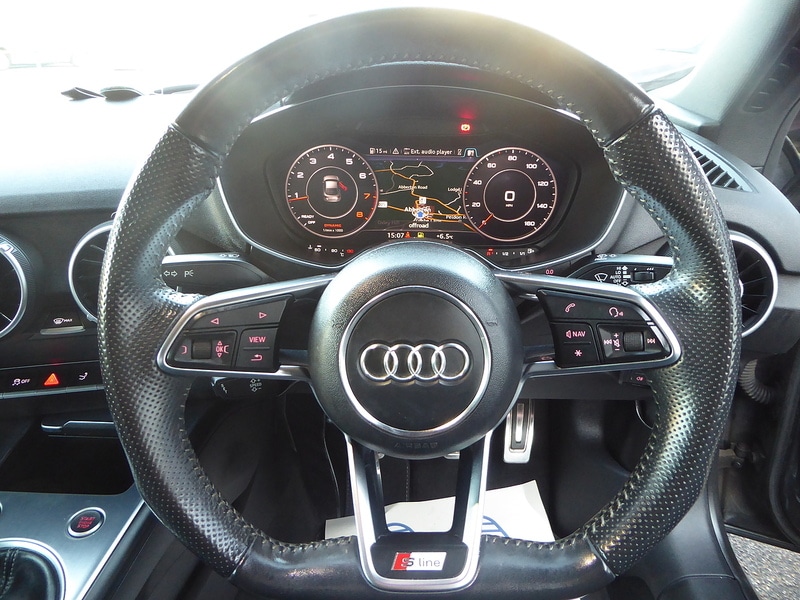 Used Audi TT 2017 for sale - 76651035: Photo 12