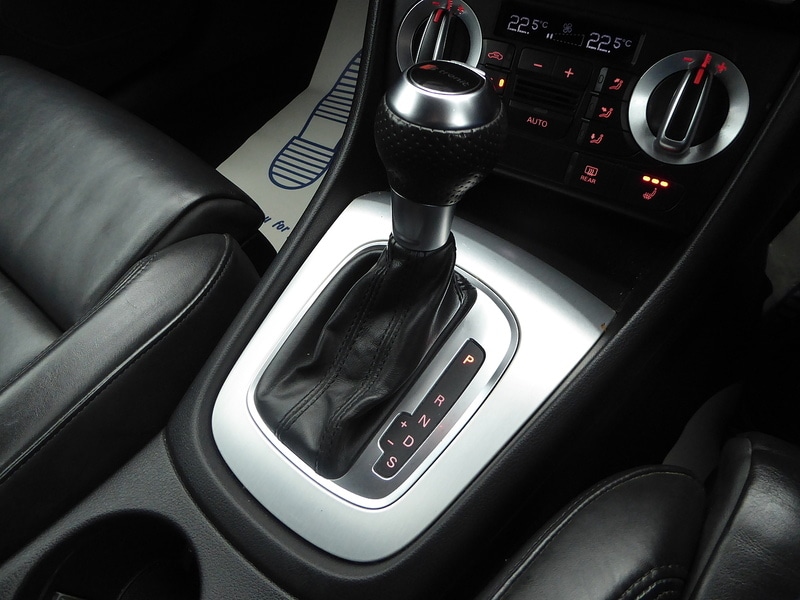 Used Audi Q3 2012 for sale - 76982549: Photo 15