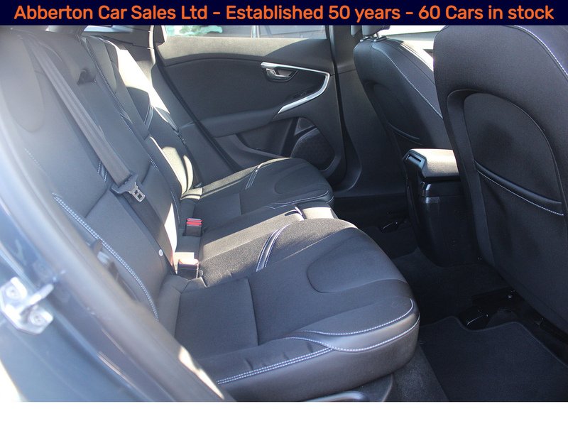 Used Volvo V40 2018 for sale - 77953456: Photo 12