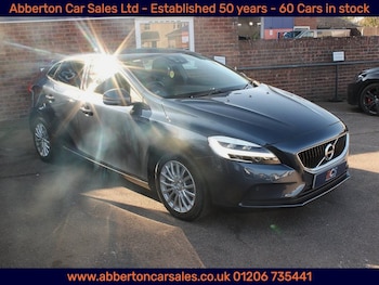 Used Volvo V40 2018 for sale - 77953456: Photo