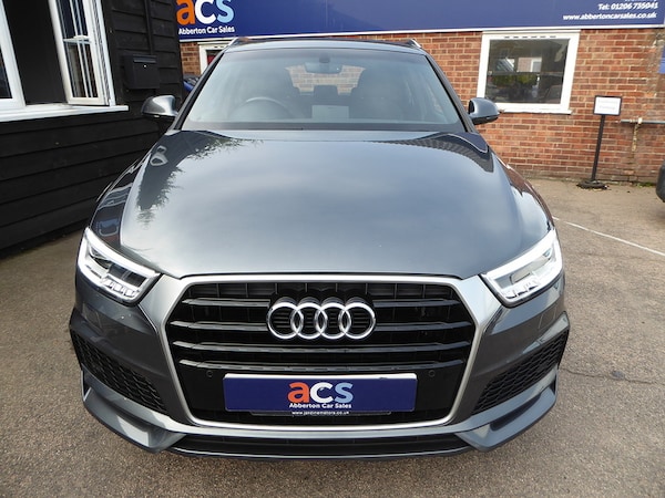 Used Audi Q3 2017 for sale - 76182002: Photo 2