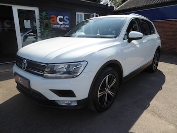 Volkswagen - Tiguan