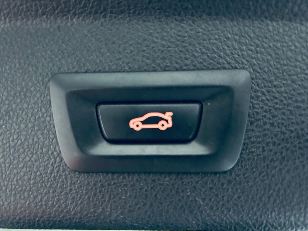 Used BMW 3 Series 2015 for sale - 77148491: Photo 28