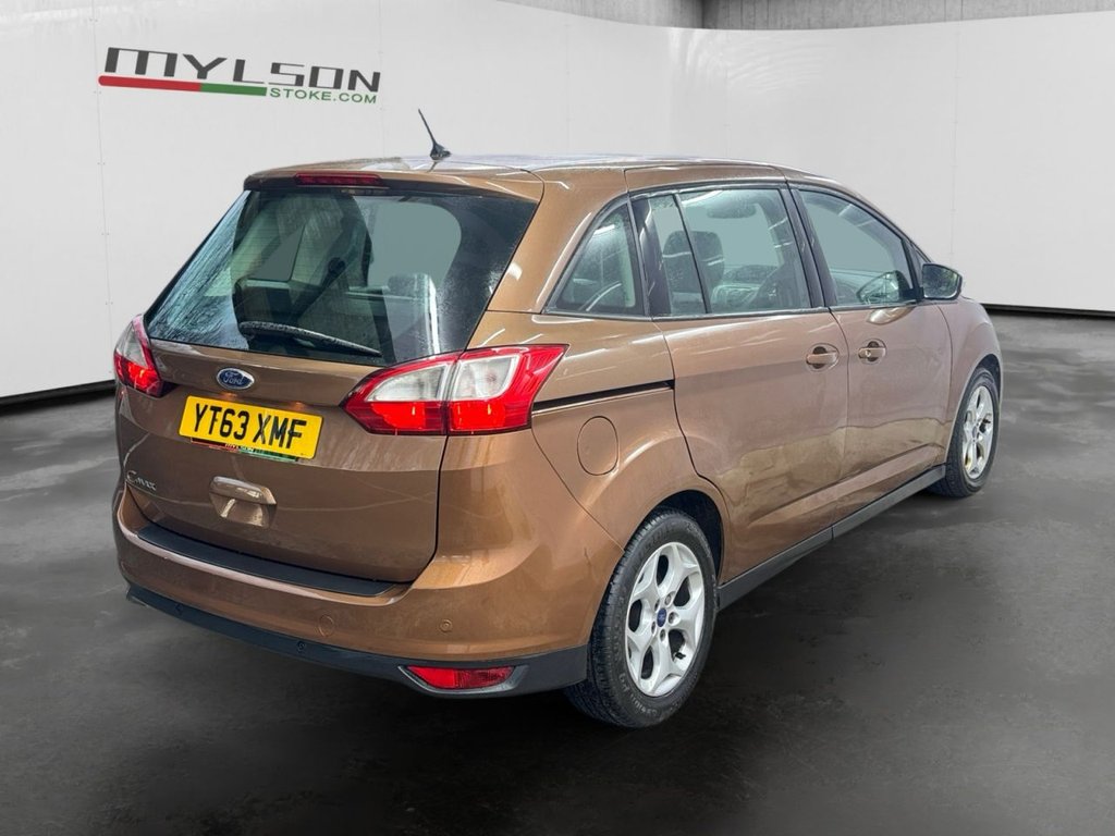 Used Ford Grand C-Max 2013 for sale - 77627396: Photo 19