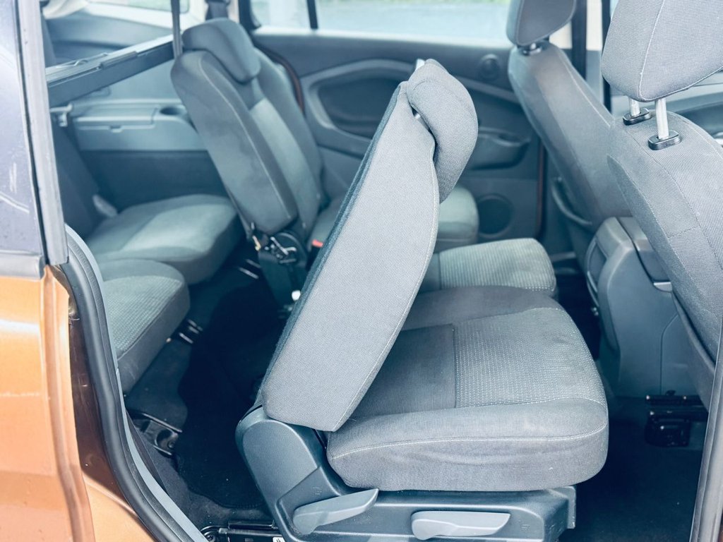 Used Ford Grand C-Max 2013 for sale - 77627396: Photo 22