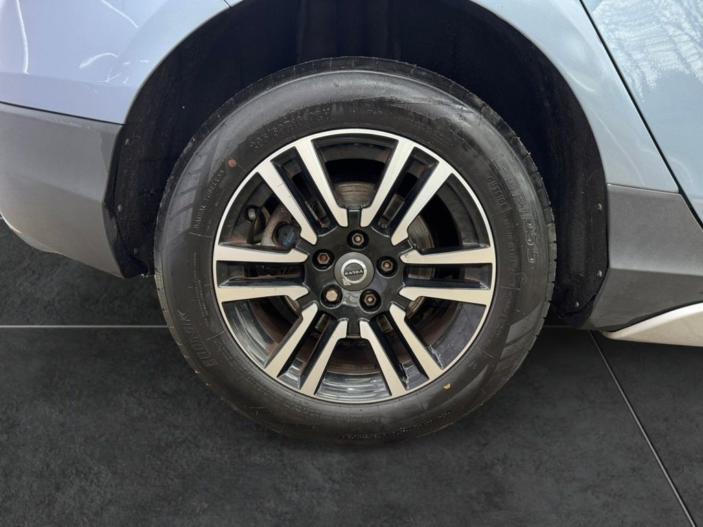 Used Volvo V40 2017 for sale - 77463718: Photo 11