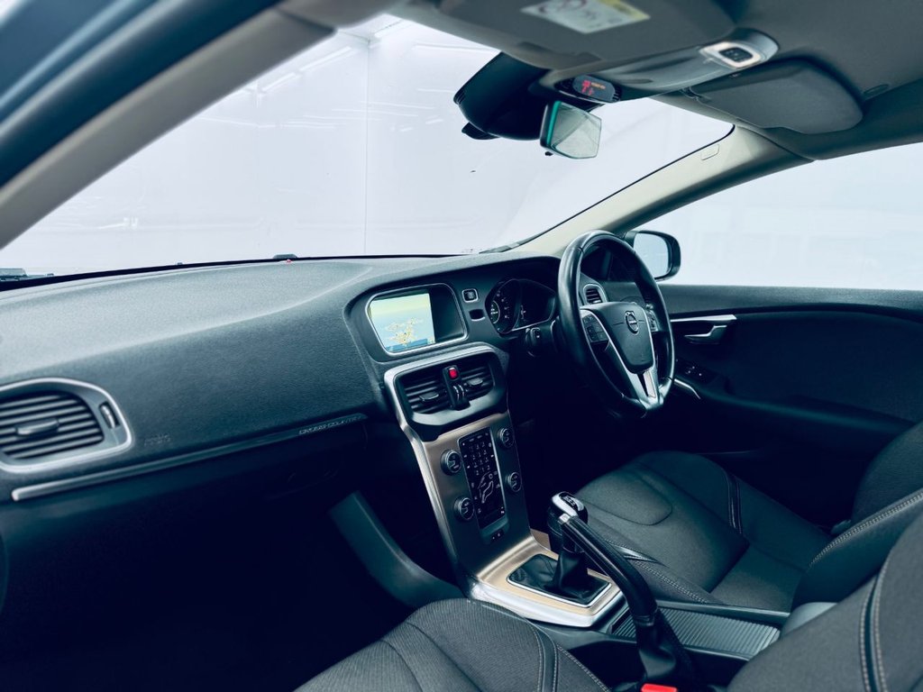 Used Volvo V40 2017 for sale - 77463718: Photo 20