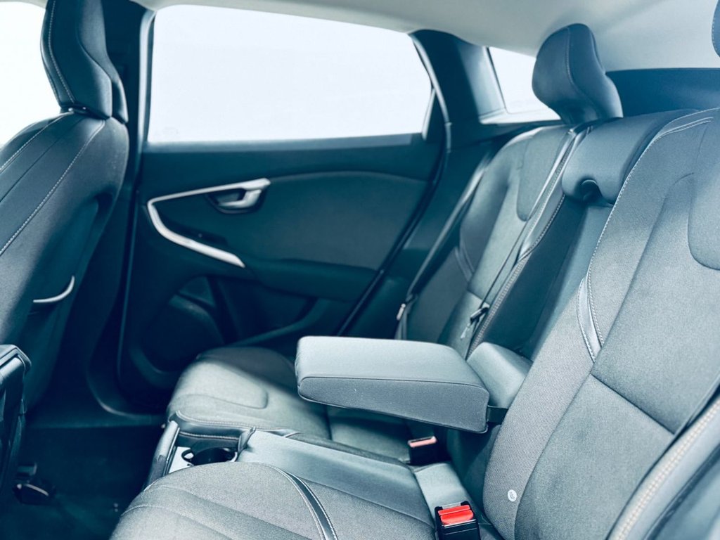 Used Volvo V40 2017 for sale - 77463718: Photo 29