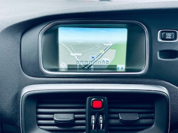 Used Volvo V40 2017 for sale - 77463718: Photo