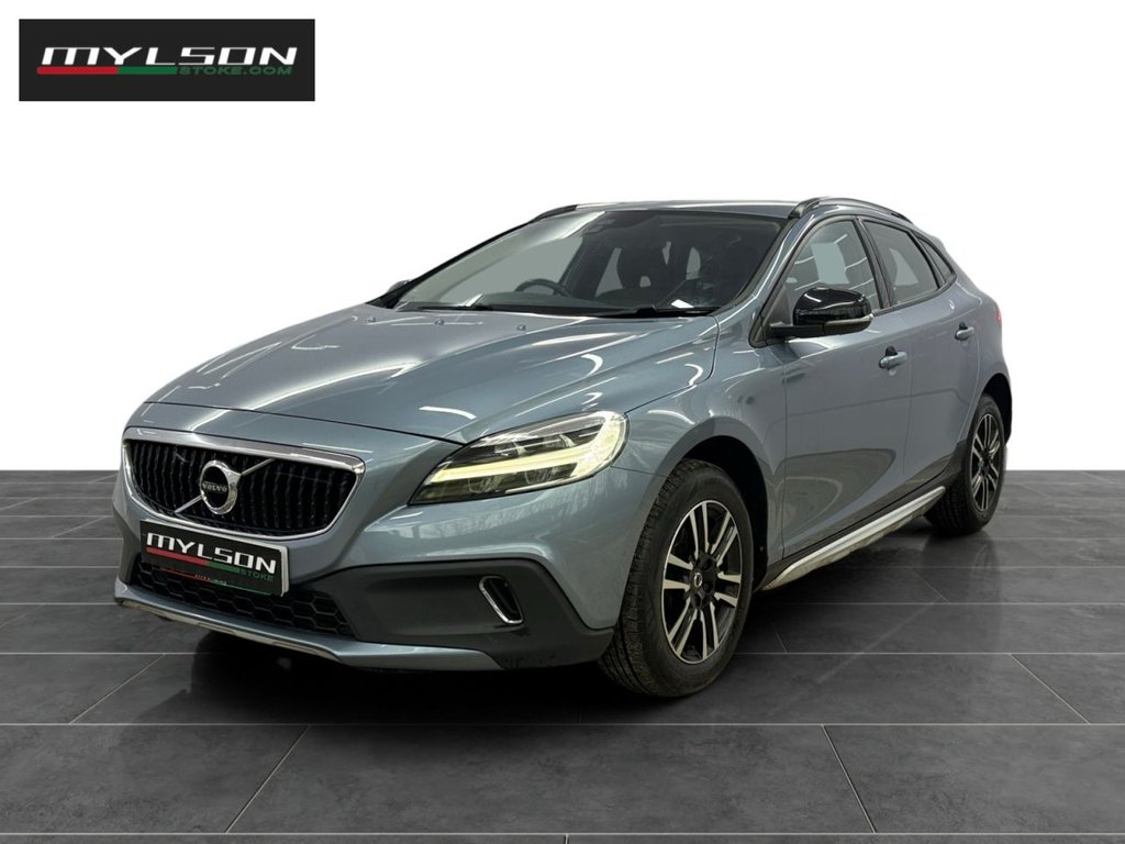 Used Volvo V40 2017 for sale - 77463718: Photo 4