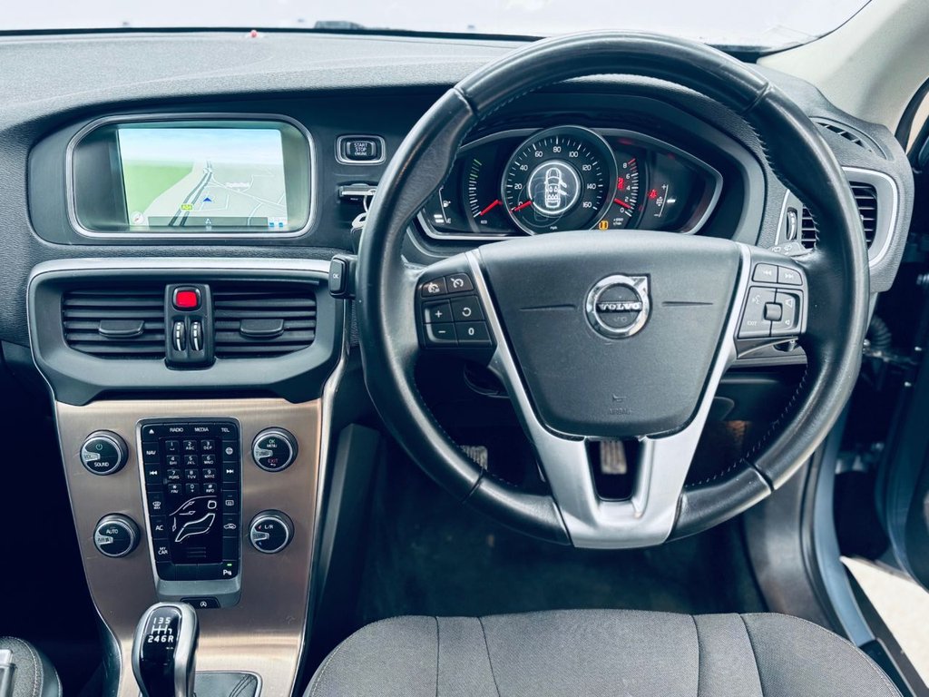 Used Volvo V40 2017 for sale - 77463718: Photo 50