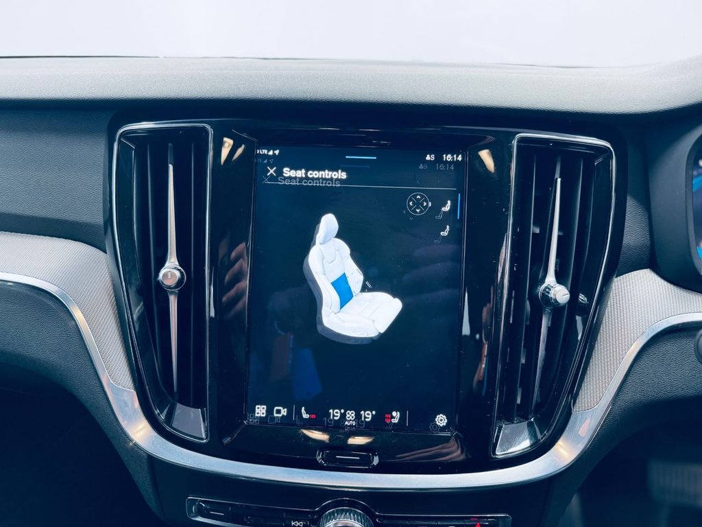 Used Volvo V60 2022 for sale - 77680279: Photo 15