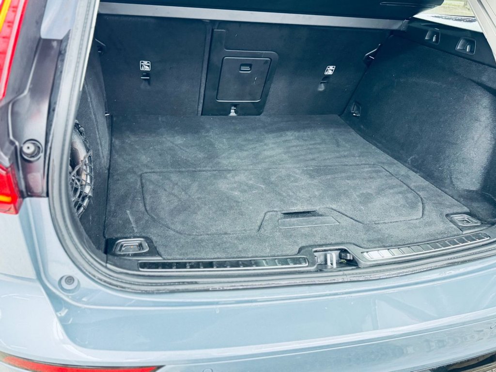 Used Volvo V60 2022 for sale - 77680279: Photo 19