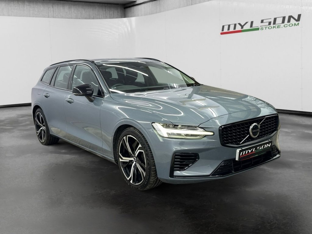 Used Volvo V60 2022 for sale - 77680279: Photo 2