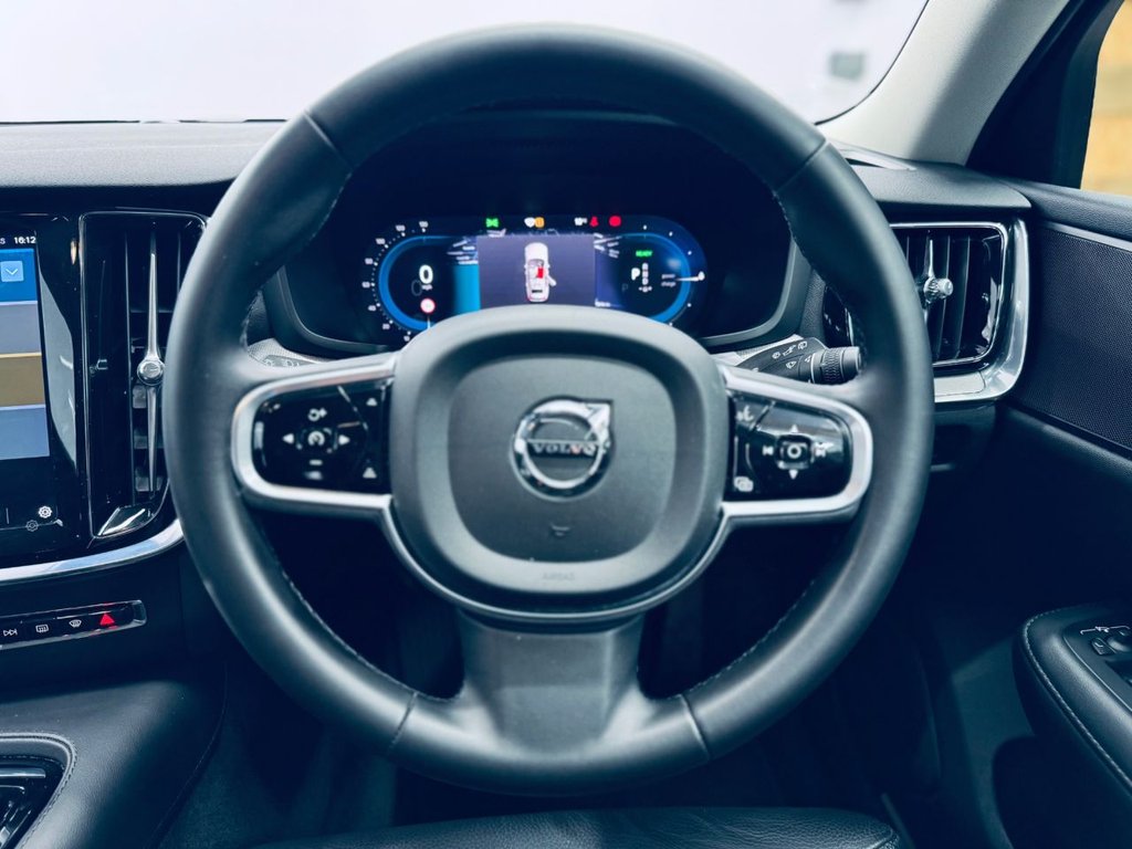 Used Volvo V60 2022 for sale - 77680279: Photo 28