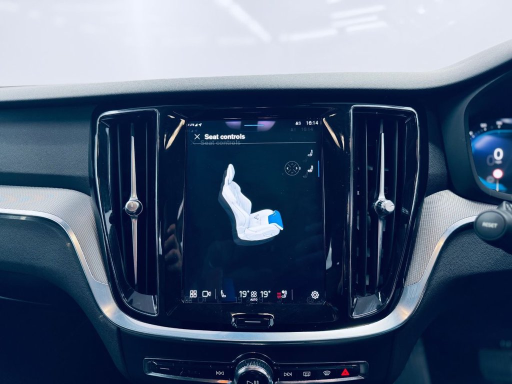 Used Volvo V60 2022 for sale - 77680279: Photo 50