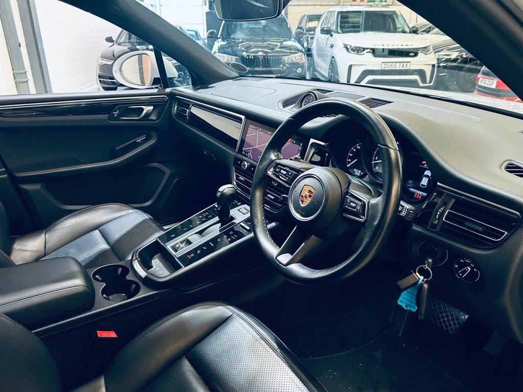 Used Porsche Macan 2022 for sale - 78030114: Photo 16