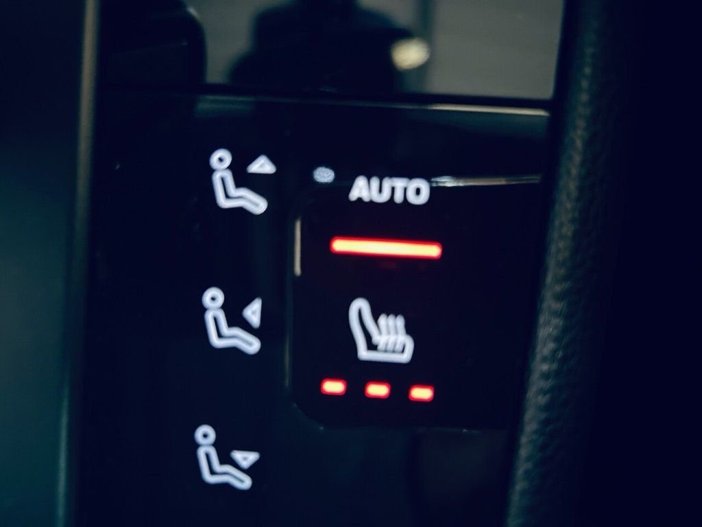 Used Porsche Macan 2022 for sale - 78030114: Photo 21